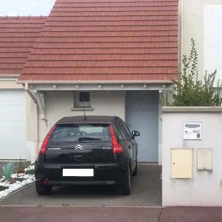 דירה Lilya House *